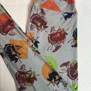 Bold Western Rodeo Print Leggings – Tall & Curvy